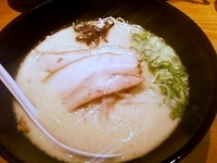 「白（特製白湯豚骨） ハリガネ*3」@博多 龍ノ髭の写真