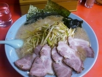 「ネギチャーシューメン（大盛） 麺カタメ こってり?」@ラーメンショップ 城東店の写真