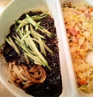 「ジャージャン麺+五目チャーハン（850円）」@北京の写真