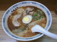 「桂花ラーメン」@桂花ラーメン 新宿ふぁんてんの写真