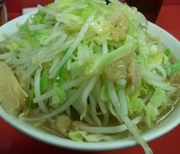 「小ラーメン（ヤサイ・ニンニク・アブラ）」@ラーメン二郎 千住大橋駅前店の写真