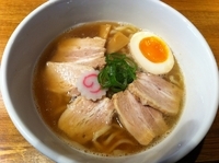 「中華そば」@肉そば しずるの写真