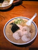 「玉子とじラーメン（大盛り）」@萬珍軒の写真