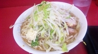 「小らーめん（ヤサイ、ニンニク）」@ラーメン二郎 千住大橋駅前店の写真