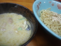 「グリーンメン太麺+替え玉（太麺）」@入船食堂の写真