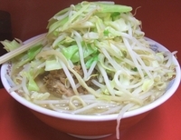 「大ラーメン豚入り+ニンニク」@ラーメン二郎 ひばりヶ丘駅前店の写真