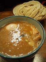 「肉だらけつけ麺（W）+味玉」@肉そば しずるの写真