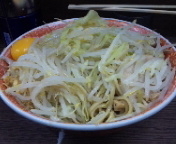 「小ぶた750円+汁なし80円  ニンニクヤサイ」@ラーメン二郎 横浜関内店の写真