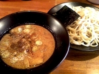 「つけ麺（豚骨魚だしダブルスープ・700円）」@つけ麺 極の写真