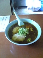 「カレーラーメン」@ラーメンともえの写真