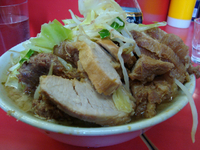 「小豚ダブル」@ラーメン二郎 三田本店の写真