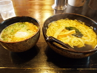 「あったかつけ麺+ギョーザ」@つじのやの写真