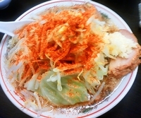 「ラーメン（ヤサイマシニンニクマシ）+チーズ+生玉子」@らぁめん 元気の源 神奈川新町店の写真