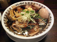 「肉そば半熟味玉入り（780円）+エッグライス（180円）」@New Old Style 肉そばけいすけの写真