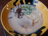 「ラーメン:（カタメ）（550円）」@らーめん 博多維新の写真