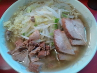 「小ラーメン ニンニク少し」@ラーメン二郎 上野毛店の写真