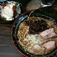 「燕三条系ラーメン+タルタル丼（￥820）」@丸め～背脂煮干～の写真