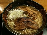 「ラーメン[1年1組 濃厚醤油]（700円）」@らぅ麺 ガラ喰楽学校 大宮店の写真