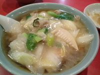 「肉うまにそば」@民族の味 赤坂 珉珉の写真