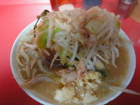 「小豚増しラーメン（全マシ）」@ラーメン二郎 大宮店の写真