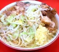 「大ぶた入り+にんにく+あぶら」@ラーメン二郎 小岩店の写真