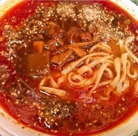 「牛スジのせ担々麺（980円）」@ぷんぷくまるの写真