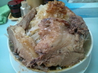 「醤油ふじ麺 小豚 ニンニク少し」@鶏とふじの写真