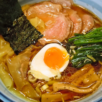 「叉焼ワンタン麺 ￥850 +  半ライス（ランチタイムサービス）」@奥州白河ラーメン ○政の写真