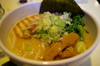 「味噌鰻麺￥700+半玉大盛￥50」@らーめん 八幡屋の写真