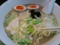 「個性的 しお系らーめん（けっぱれらーめん） 670円」@一の加房の写真