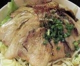 「醤五郎ラーメン醤油 750円 + 肉増し 200円 + 野菜増し」@醤五郎の写真