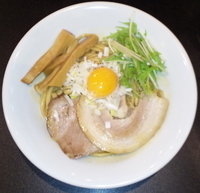 「特製 地鶏脂の油そば」@音麺酒家 楽々の写真