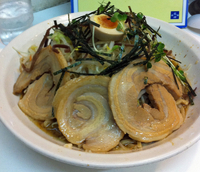 「玉子めん600円+中盛50円+チャーシュー100円×3枚」@龍神の写真