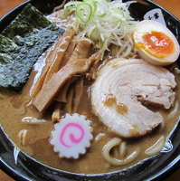 「中華そば（麺少なめ）700円」@中華蕎麦 とみ田の写真