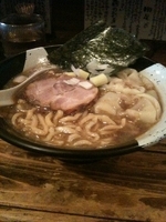 「煮干ラーメン」@すごい煮干ラーメン凪 新宿ゴールデン街店 本館の写真