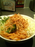 「まぜそば野菜増し!+にんにく」@つけめんTETSU 高円寺店の写真