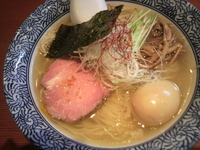 「塩ラーメン（中盛）+味玉」@麺処 ほん田の写真