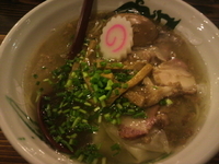 「ワンタン塩+味玉」@G麺7の写真