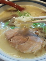 「塩らー麺 （680円）」@麺匠 秀虎。の写真