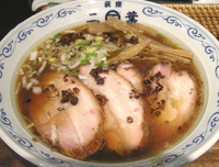 「限定:炭焼きチャーシューの中華そば￥800」@二葉 上荻店の写真