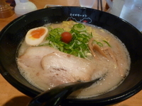 「塩とんこつラーメン」@春日井ラーメン 楽喜 本店の写真