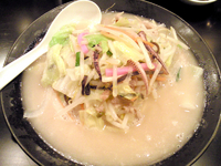 「並ちゃんぽん（680円）」@名物博多 ちゃんぽん太郎の写真