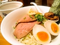 「贅沢焼牛つけ麺（大盛）【牛骨らぁ麺マタドール】」@ラー戦場 大宮情熱屋台の写真