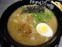 「豚そば銀次郎680円 + 餃子300円 + ニンニク豚めし280」@らあめん花月嵐 与野駅前店の写真