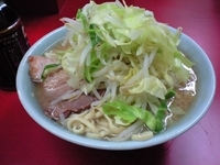 「小ラーメン（650円）（ニンニクヤサイ）」@ラーメン二郎 中山駅前店の写真