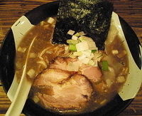 「ラーメン 750円」@すごい煮干ラーメン凪 新宿ゴールデン街店 本館の写真