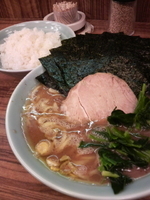 「ラーメン（海苔増）+銀めし」@横浜家系らーめん 二代目 武道家の写真