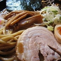 「中華そば（麺少なめ） 700円」@中華蕎麦 とみ田の写真