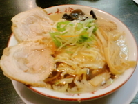 「極みとんこつラーメン 750円」@一本槍の写真