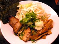 「油そば（680円）」@煮干しらーめん青樹 立川店の写真